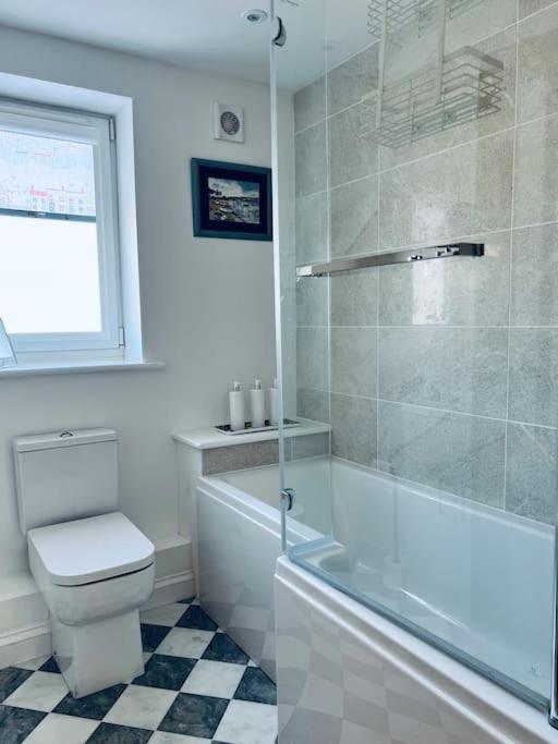 100 Steps To Broadstairs Beach - 2 Bedroom 3 Beds Eksteriør billede