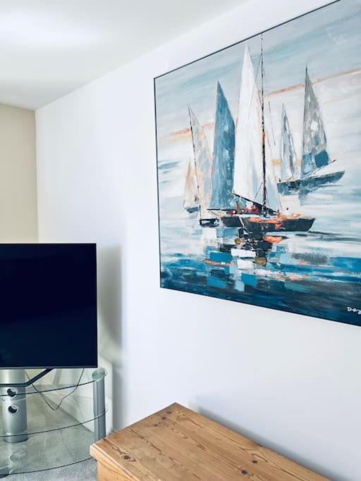 100 Steps To Broadstairs Beach - 2 Bedroom 3 Beds Eksteriør billede